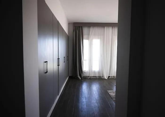 Sea View 3 Bedroom Duplex 203 New Marina By Bfg *